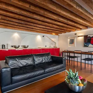 Ve.n.i.ce Cera San Moisè , Venezia Italia